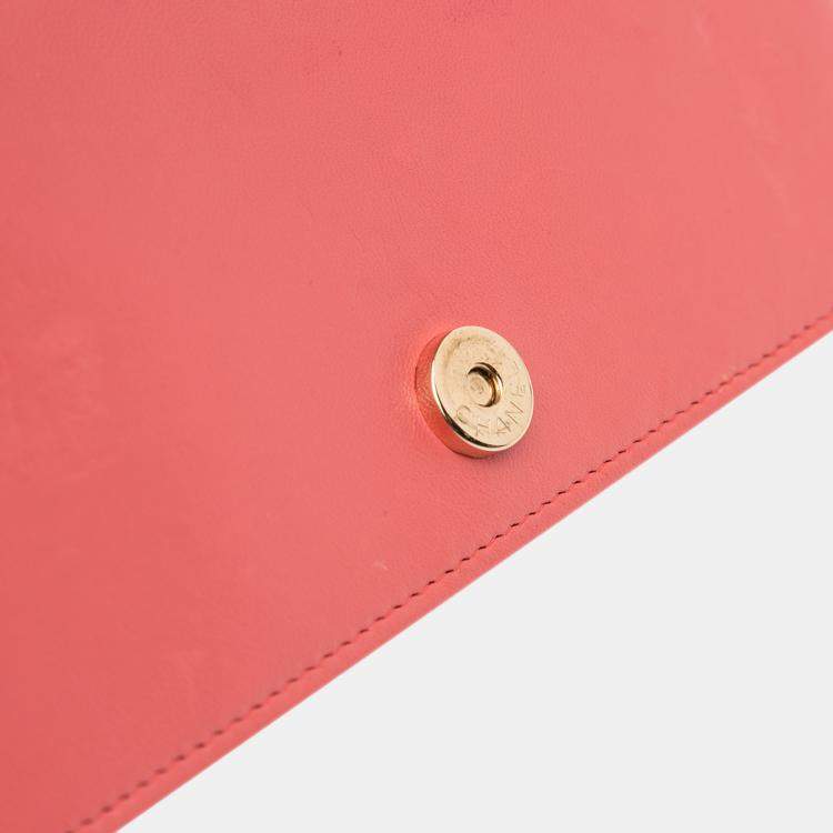 Pre Owned Chanel Pink Lambskin Boy Wallet On Chain