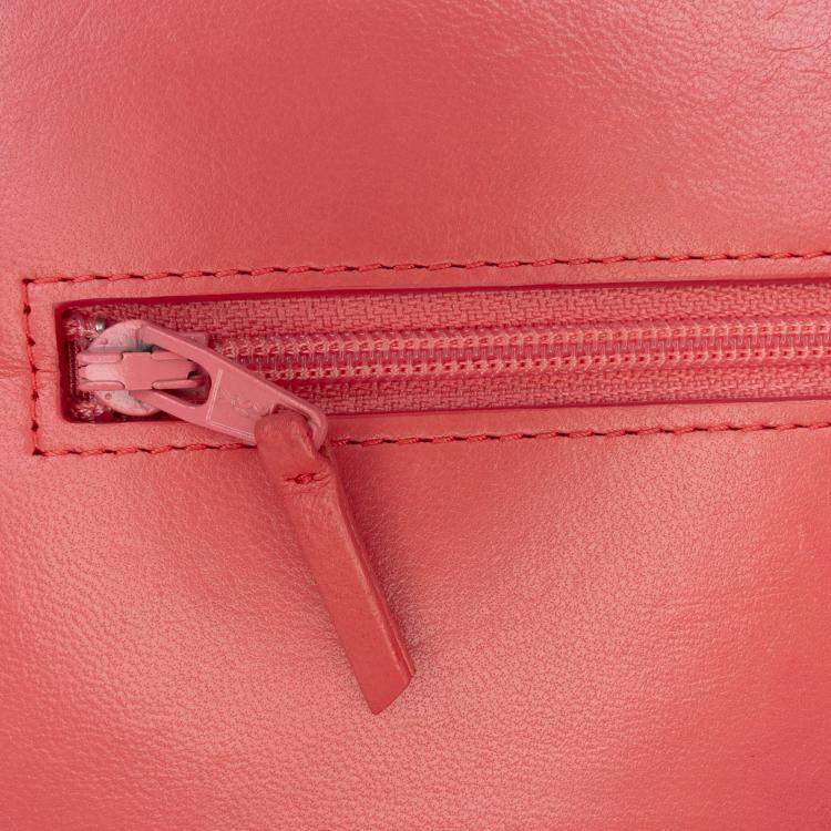 Pre Owned Chanel Pink Lambskin Boy Wallet On Chain