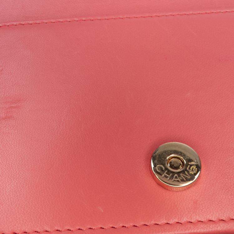 Pre Owned Chanel Pink Lambskin Boy Wallet On Chain
