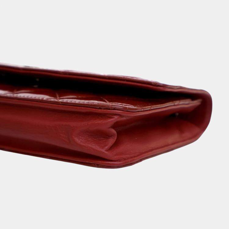 Pre Owned Chanel Red Quilted Patent Brilliant Wallet On Chain