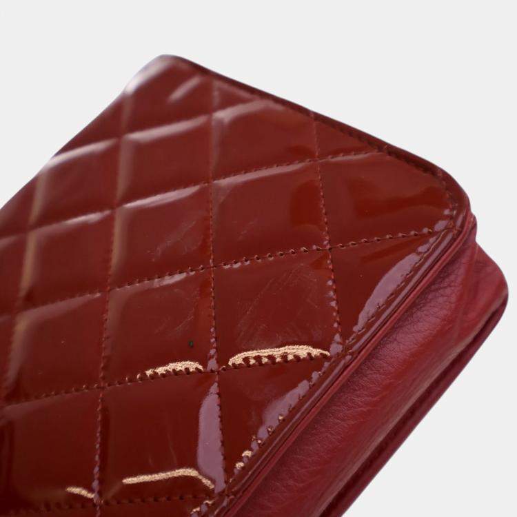 Pre Owned Chanel Red Quilted Patent Brilliant Wallet On Chain