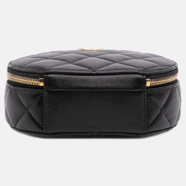 Pre Owned Chanel Black Quilted Lambskin Oval Logo Chain Top Handle Round Clutch on Chain