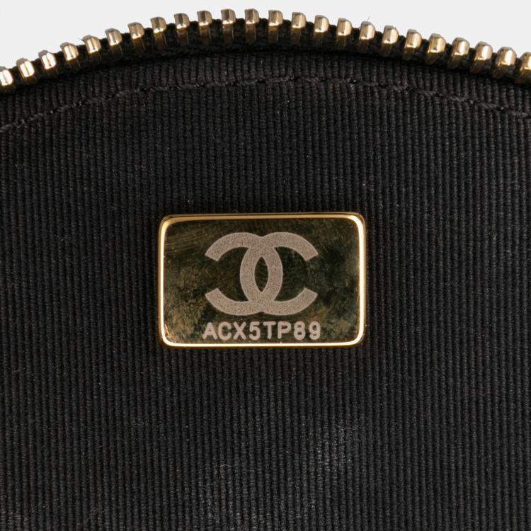 Pre Owned Chanel Black Quilted Lambskin Oval Logo Chain Top Handle Round Clutch on Chain