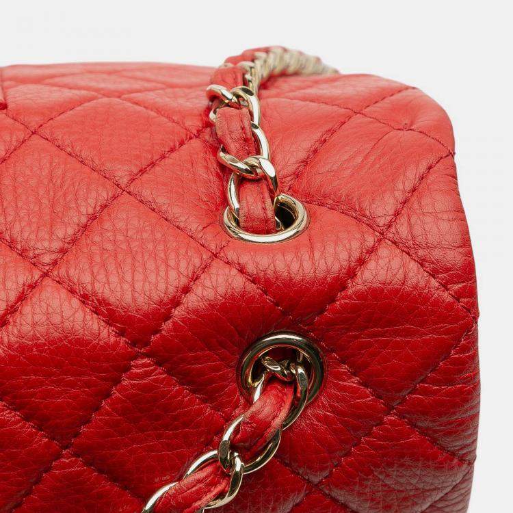 Pre Owned Chanel Red XXL Quilted Calfskin Travel Flap