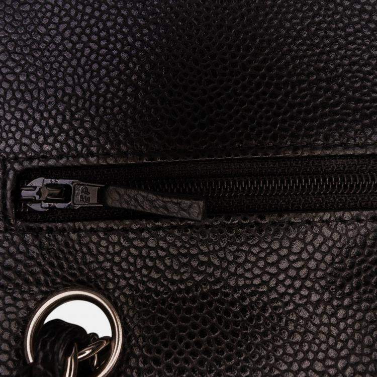Pre Owned Chanel Black Medium Classic Caviar Double Flap