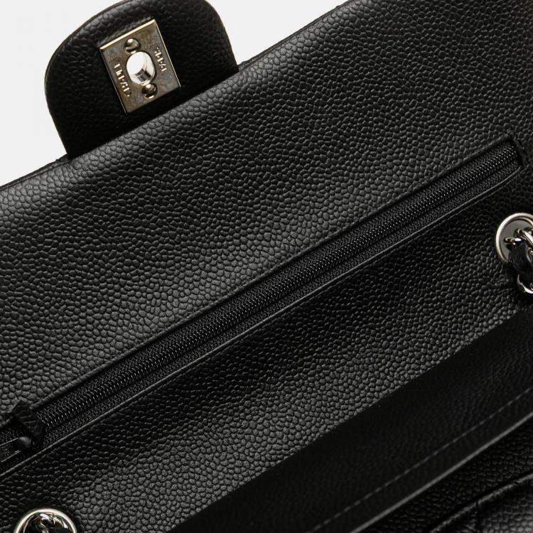 Pre Owned Chanel Black Medium Classic Caviar Double Flap