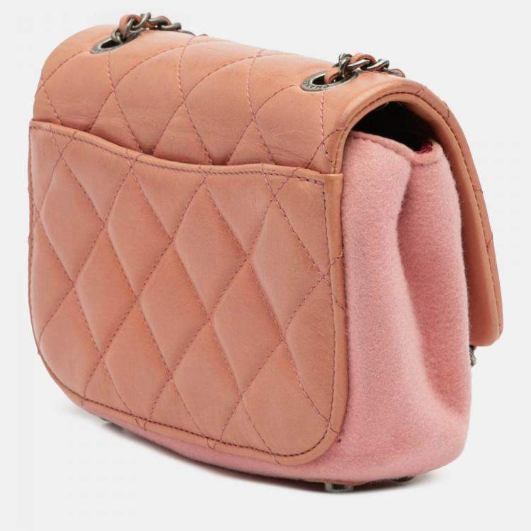 Pre Owned Chanel Pink Paris Salzburg Mini Quilted Glazed Calfskin and Felt Edelweiss Flower Flap