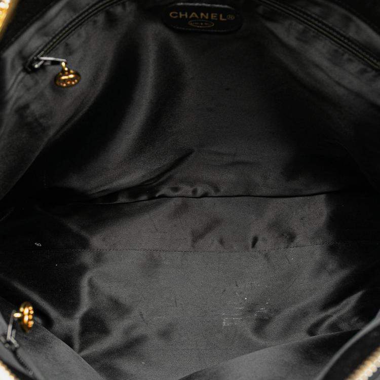 Pre Owned Chanel Black CC Caviar Chain Tote