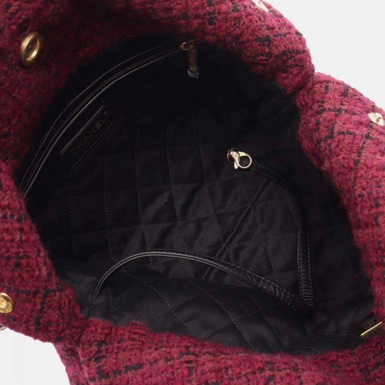 Pre Owned Chanel Burgundy Small Tweed 22 Handbag