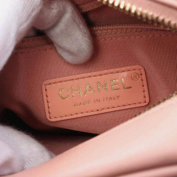 Pre Owned Chanel Matelasse Pink Leather Shoulder Camera Bag 