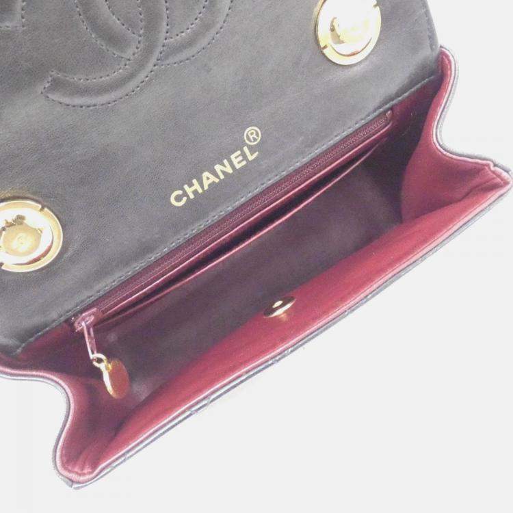 Pre Owned Chanel Black Lambskin Leather Handbag