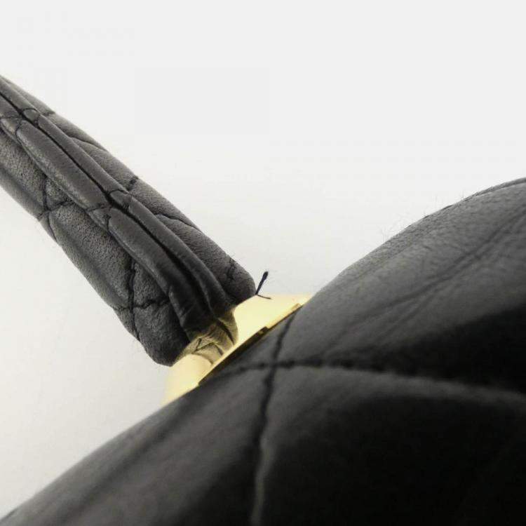 Pre Owned Chanel Black Lambskin Leather Handbag