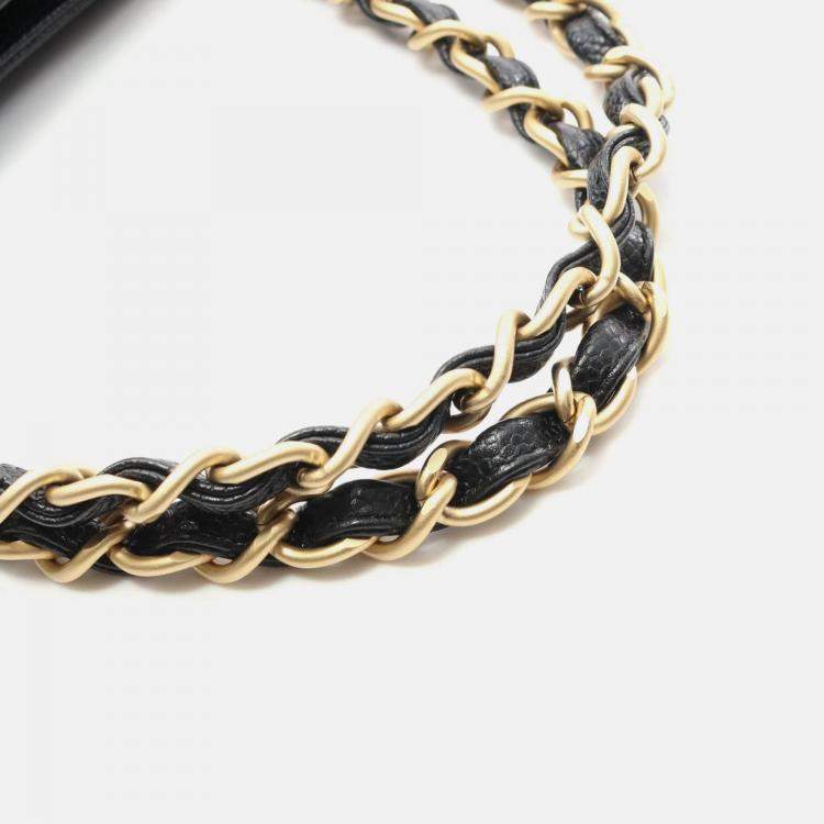 مملوكة مسبقًا Chanel Matelasse Handbag Calfskin Leather Black