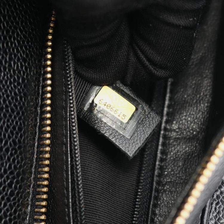 مملوكة مسبقًا Chanel Matelasse Handbag Calfskin Leather Black