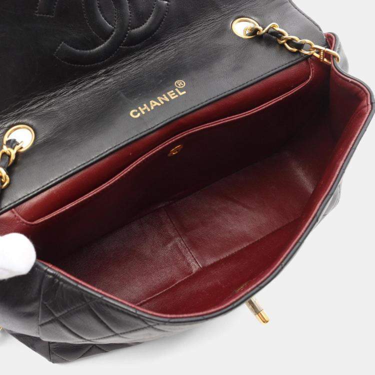 Pre Owned Chanel Matelasse Shoulder Bag Lambskin (Sheepskin) Black