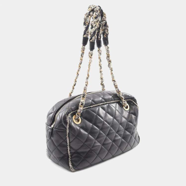 Pre Owned Chanel Matelasse Shoulder Bag Lambskin Leather Black