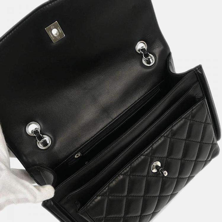 Pre Owned Chanel Black Lambskin Chain Shoulder Bag