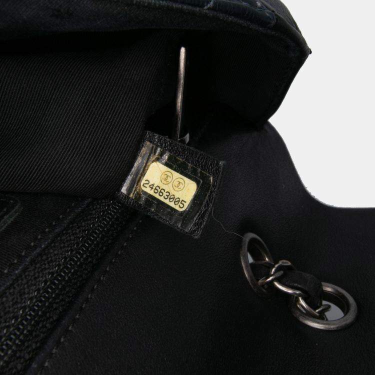 Pre Owned Chanel Black Blue Medium Bicolor Quilted Calfskin Flap