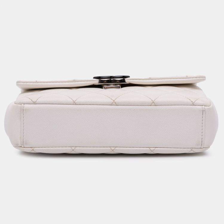 Pre Owned Chanel White Small Quilted Caviar My Everything Flap
