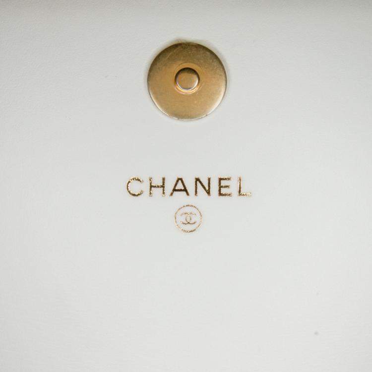Pre Owned Chanel White Enchained Flap Wallet on Chain