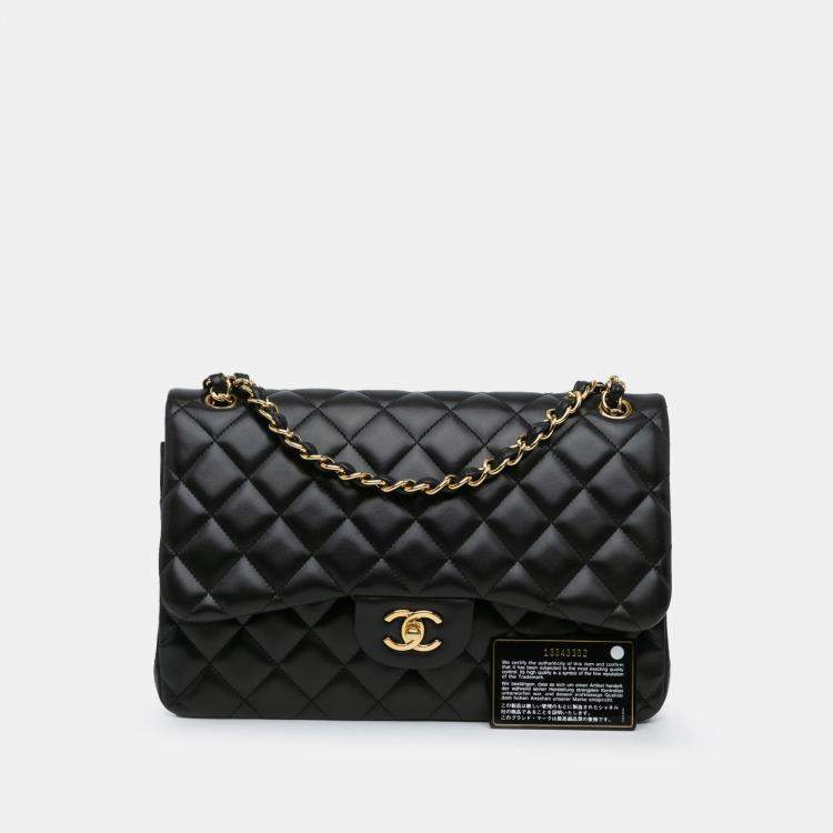 Pre Owned Chanel Black Jumbo Classic Lambskin Double Flap