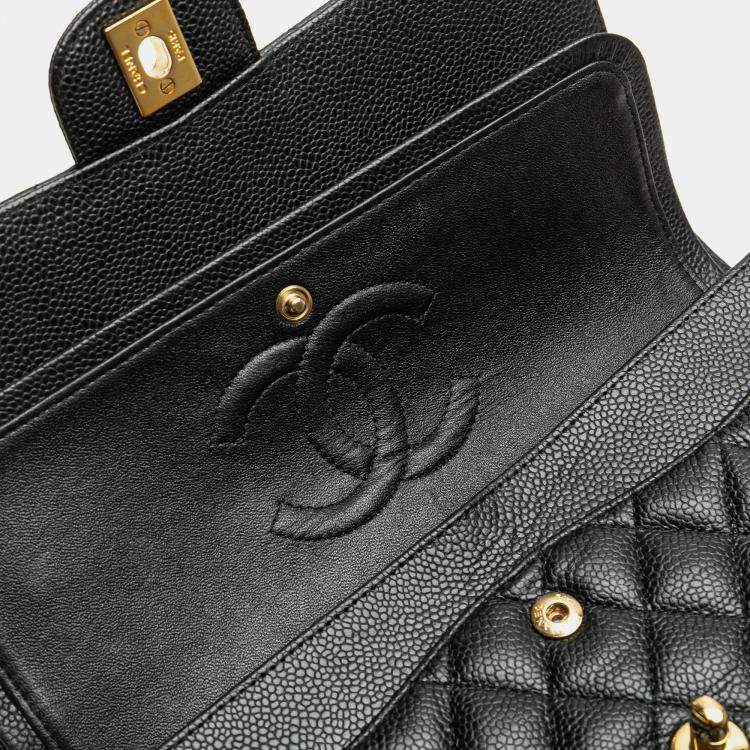 Pre Owned Chanel Black Medium Classic Caviar Double Flap