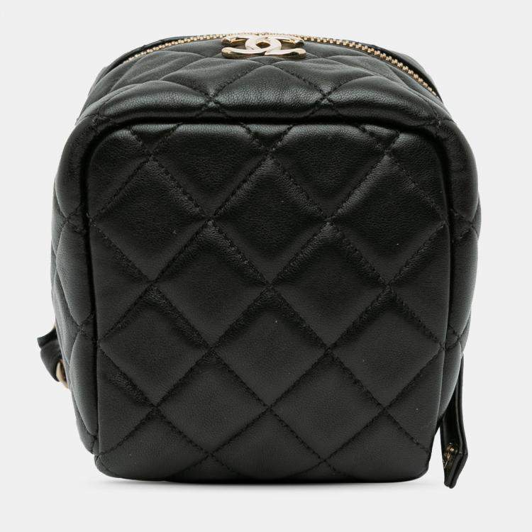 Pre Owned Chanel Black Quilted Lambskin Cube Chain Wristlet Case