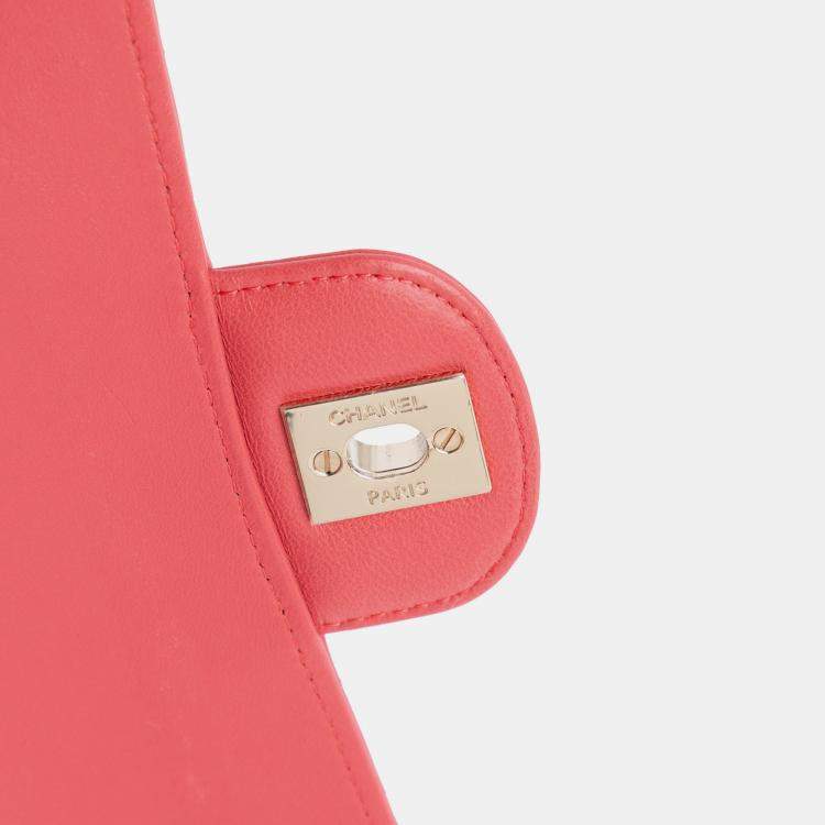 Pre Owned Chanel Pink Medium Classic Chevron Lambskin Double Flap