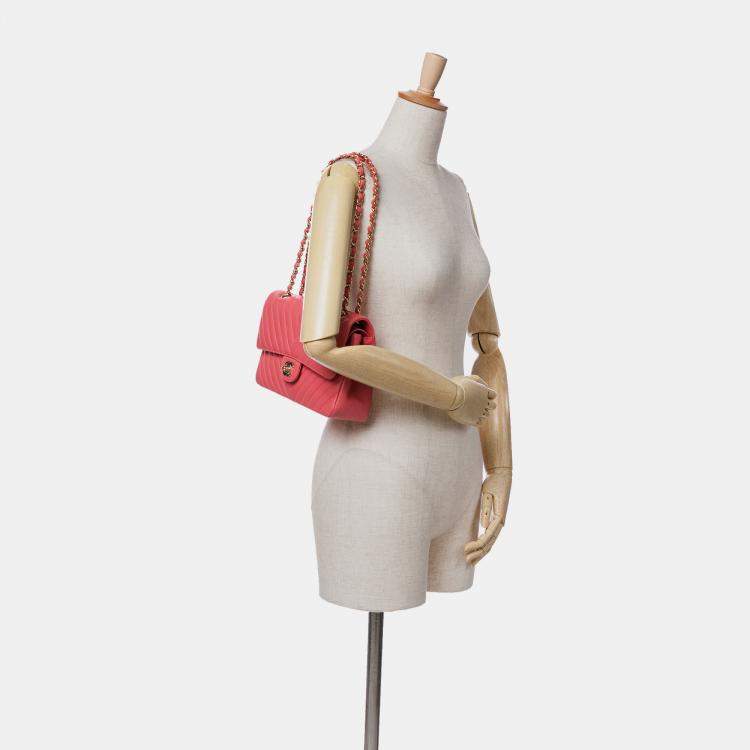 Pre Owned Chanel Pink Medium Classic Chevron Lambskin Double Flap