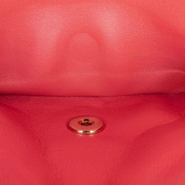 Pre Owned Chanel Pink Medium Classic Chevron Lambskin Double Flap