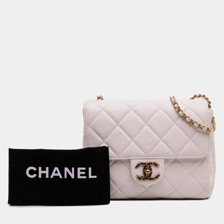 Pre Owned Chanel White CC Quilted Aged Calfskin Accordion Flap