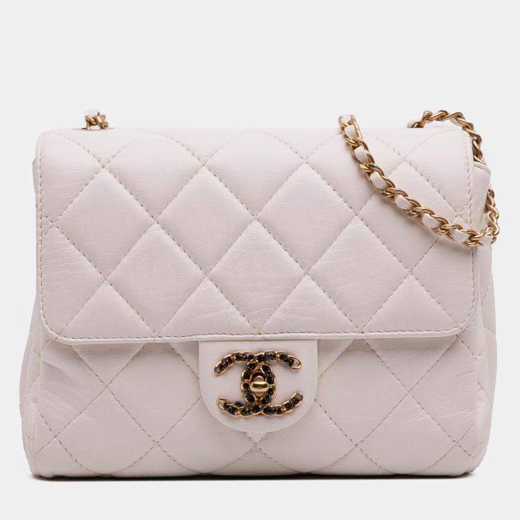 Pre Owned Chanel White CC Quilted Aged Calfskin Accordion Flap