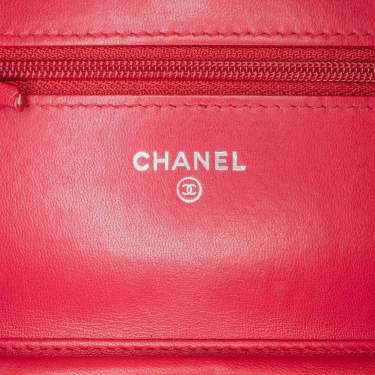 Pre Owned Chanel Pink Classic Lambskin Wallet on Chain