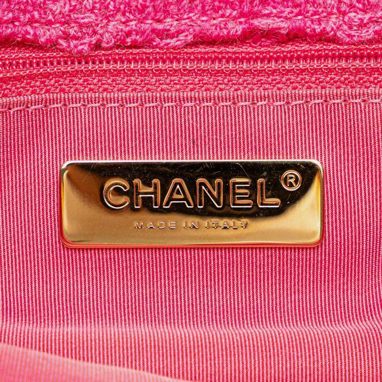 Pre Owned Chanel Pink Wool Tweed Giant Logo Flap