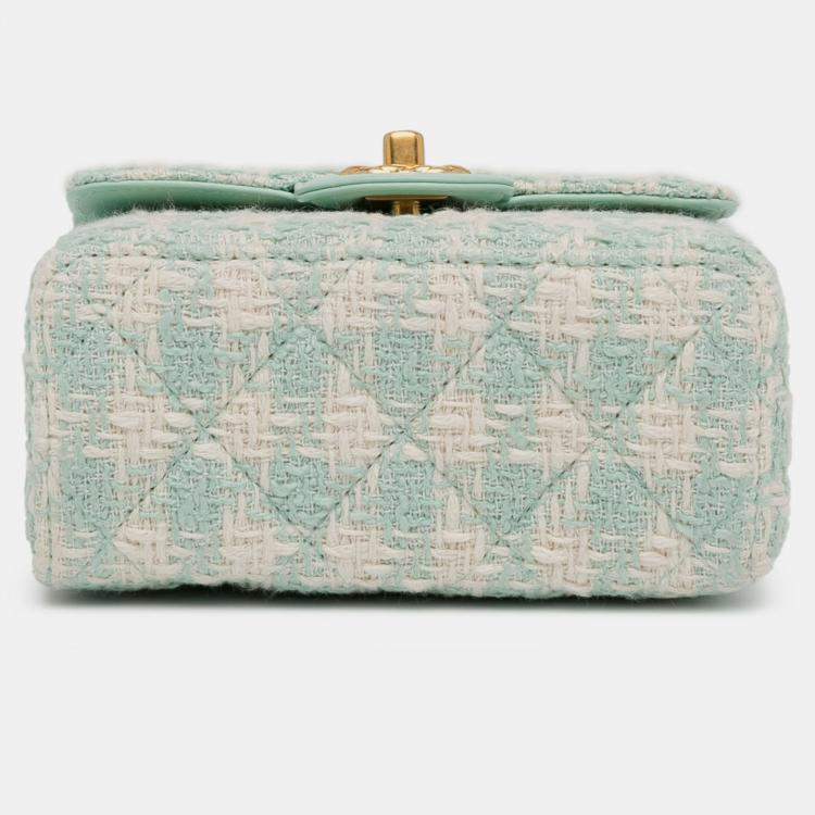 Pre Owned Chanel Blue Quilted Tweed Crush Top Handle Bag