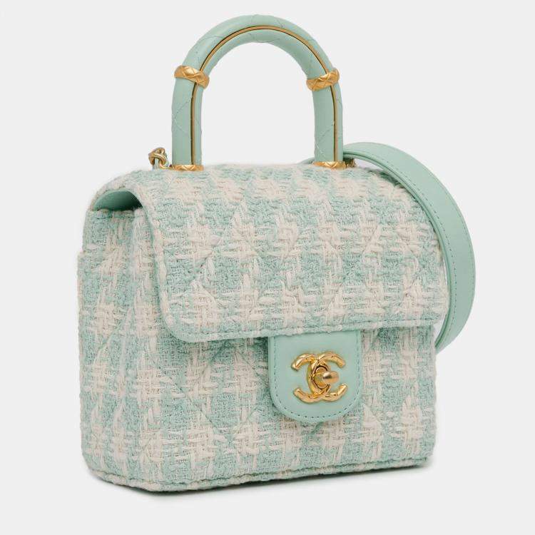 Pre Owned Chanel Blue Quilted Tweed Crush Top Handle Bag