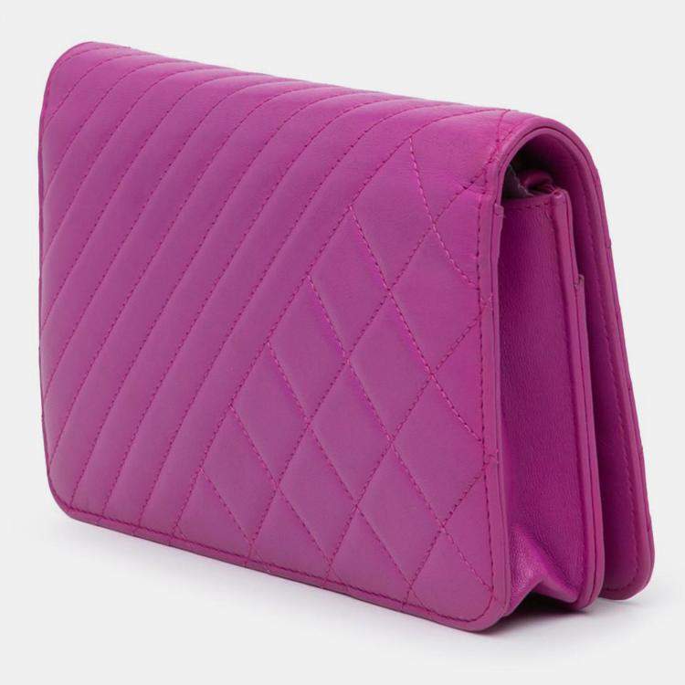 Pre Owned Chanel Purple Lambskin Coco Boy Wallet On Chain