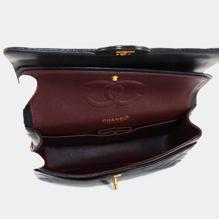 Pre Owned Chanel Classic Double Flap Black Leather Shoulder Bag