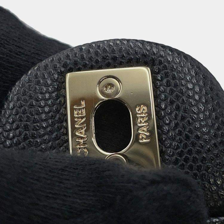 Pre Owned Chanel Retro Twist Mini Black Leather Top Handle Bag