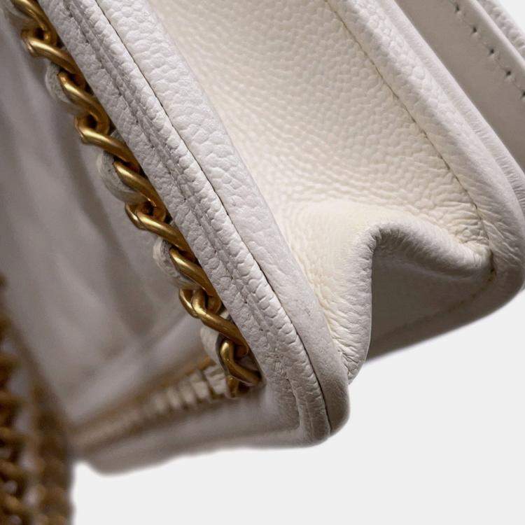 Pre Owned Chanel Boy White Soft Caviar Leather Round Chain Wallet