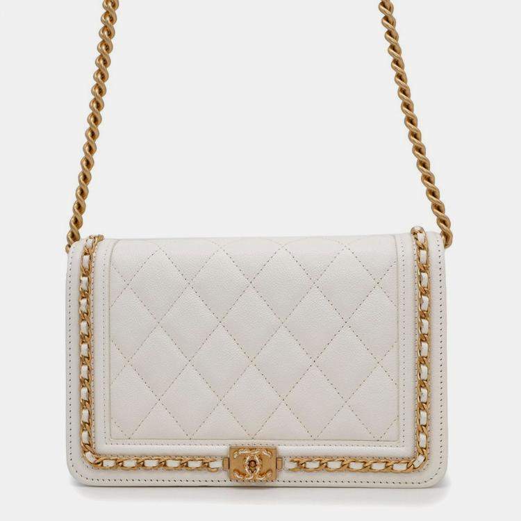 Pre Owned Chanel Boy White Soft Caviar Leather Round Chain Wallet