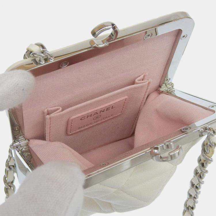 Pre Owned Chanel CC White Lambskin Quilted Evening Clutch With Chain