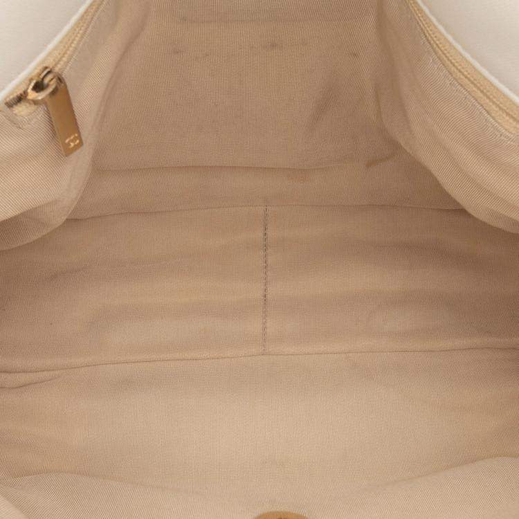 Pre Owned Chanel White Maxi Lambskin 19 Flap