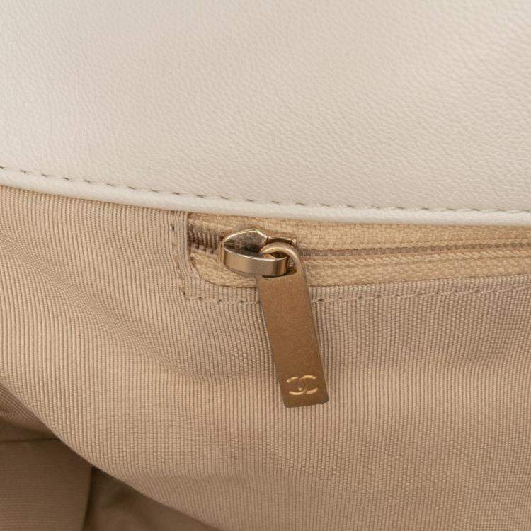 Pre Owned Chanel White Maxi Lambskin 19 Flap