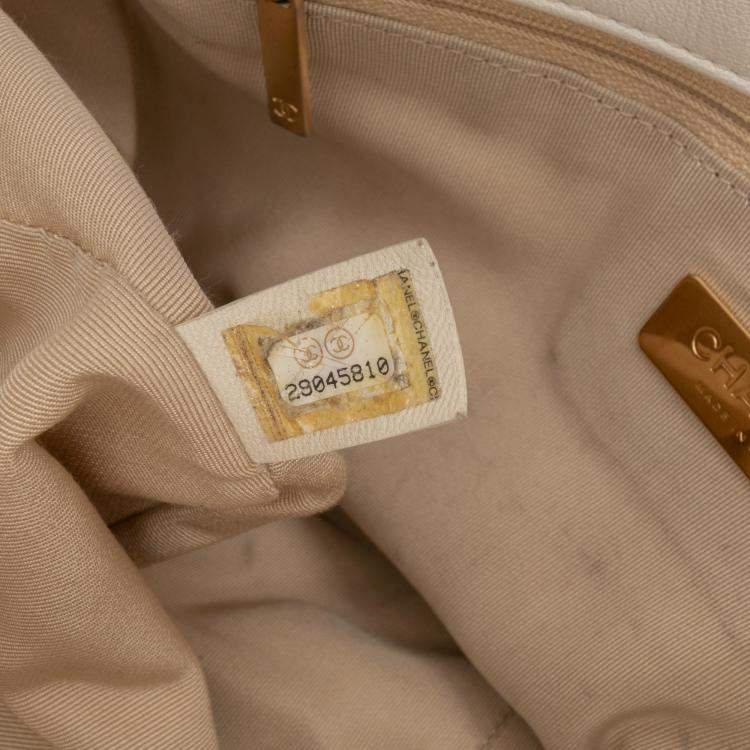 Pre Owned Chanel White Maxi Lambskin 19 Flap