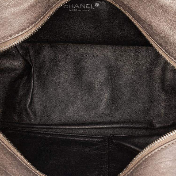 Pre Owned Chanel Brown Medium Calfskin Luxe Ligne Bowler Bag