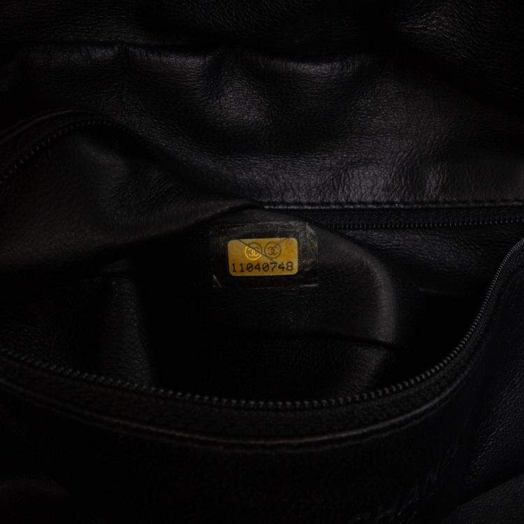 Pre Owned Chanel Brown Medium Calfskin Luxe Ligne Bowler Bag