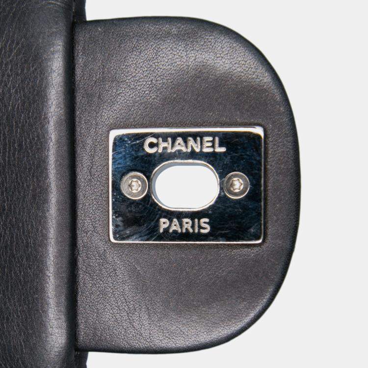 Pre Owned Chanel Black CC Quilted Calfskin Ultimate Stitch Flap