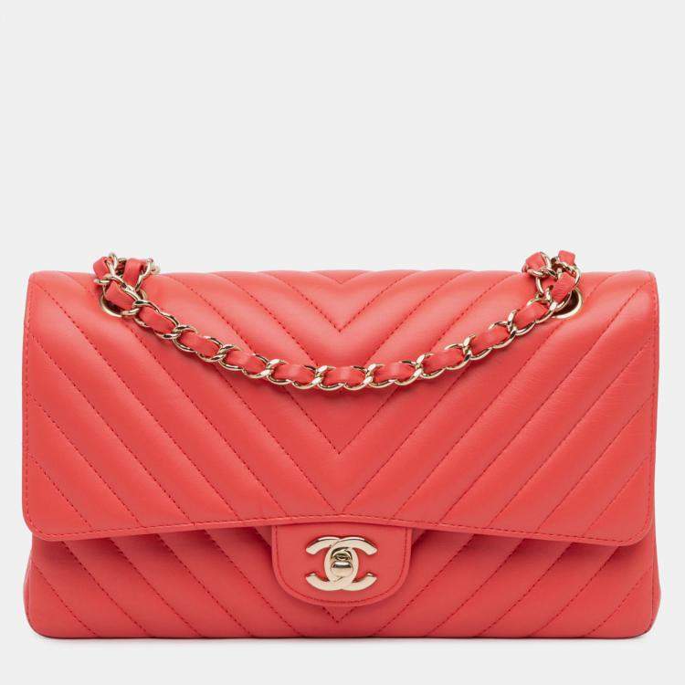 Pre Owned Chanel Red Medium Classic Chevron Lambskin Double Flap
