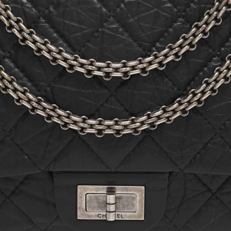 Pre Owned Chanel Black Quilted Aged Leather Classic 227 Reissue 2.55 Flap Bag